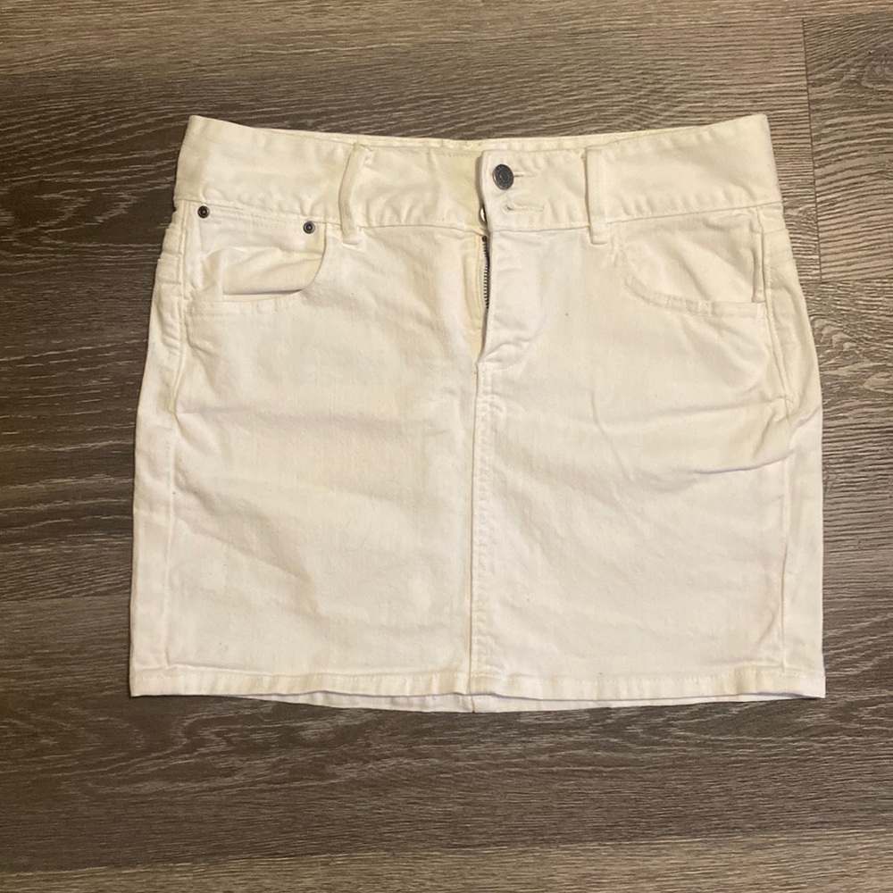 white jean skirt